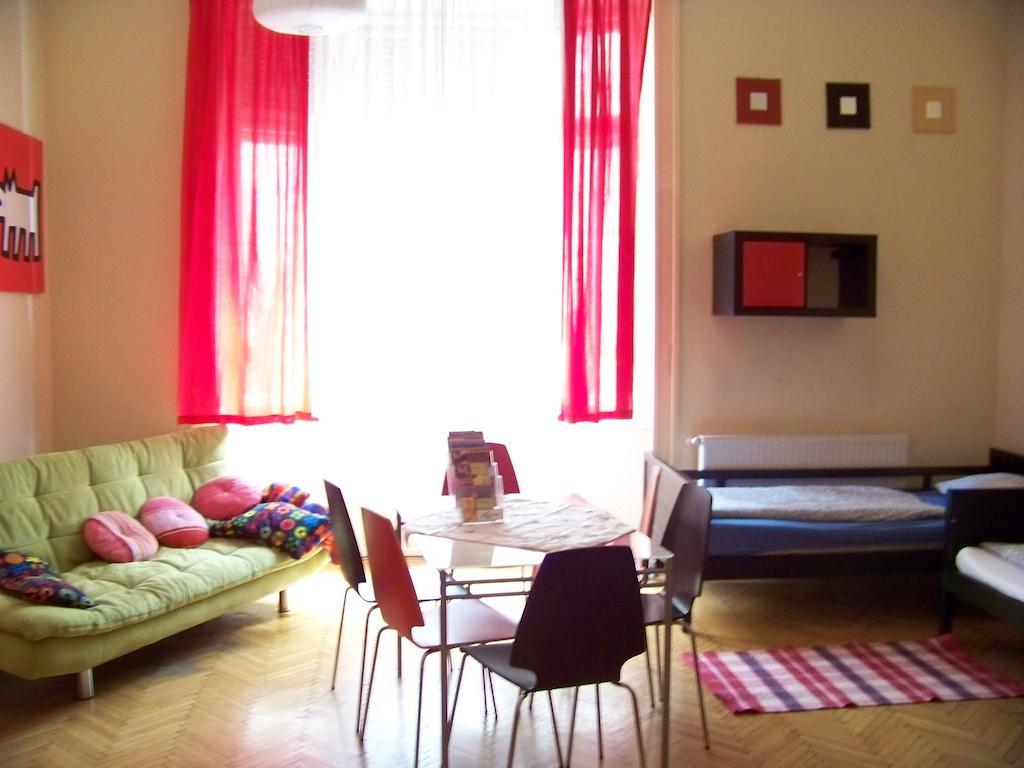 Animation City Hostel Budapest Ruang foto